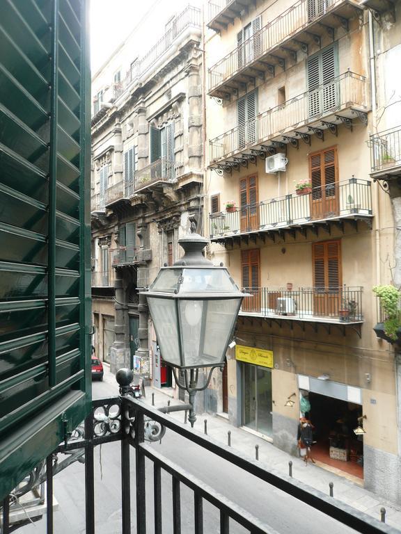 Persiane Al Cassaro Bed & Breakfast Palermo Dış mekan fotoğraf